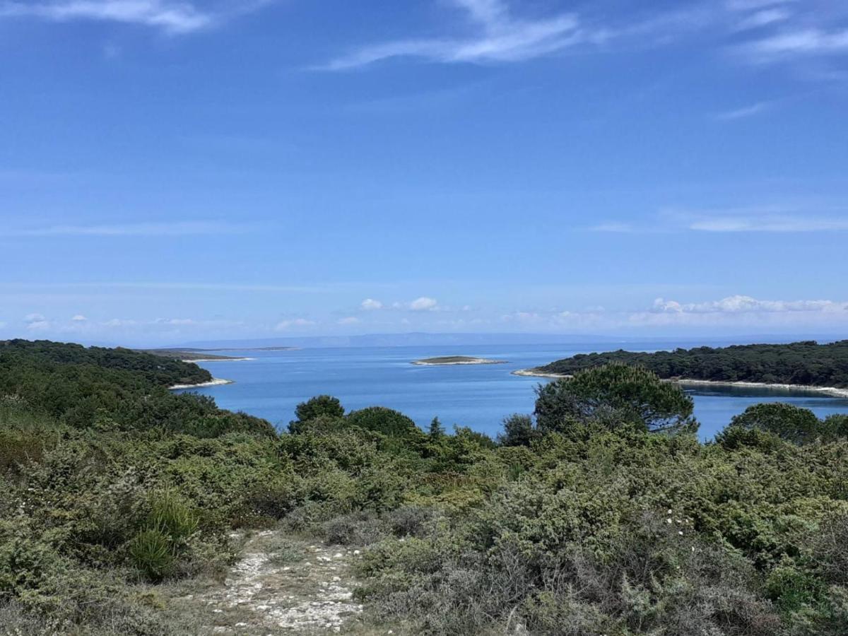 Apartmani Monte Pula Bagian luar foto