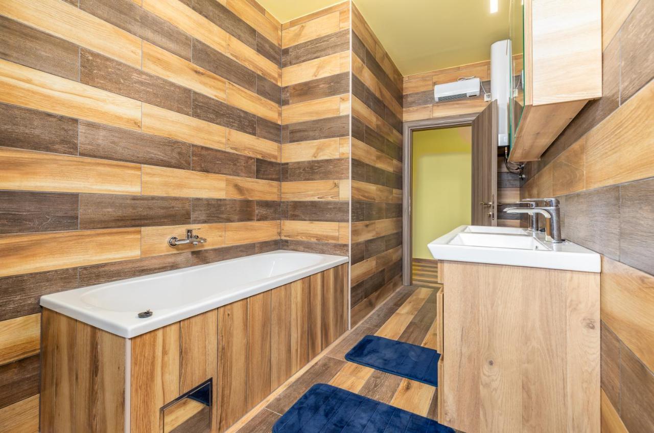 Apartmani Monte Pula Bagian luar foto