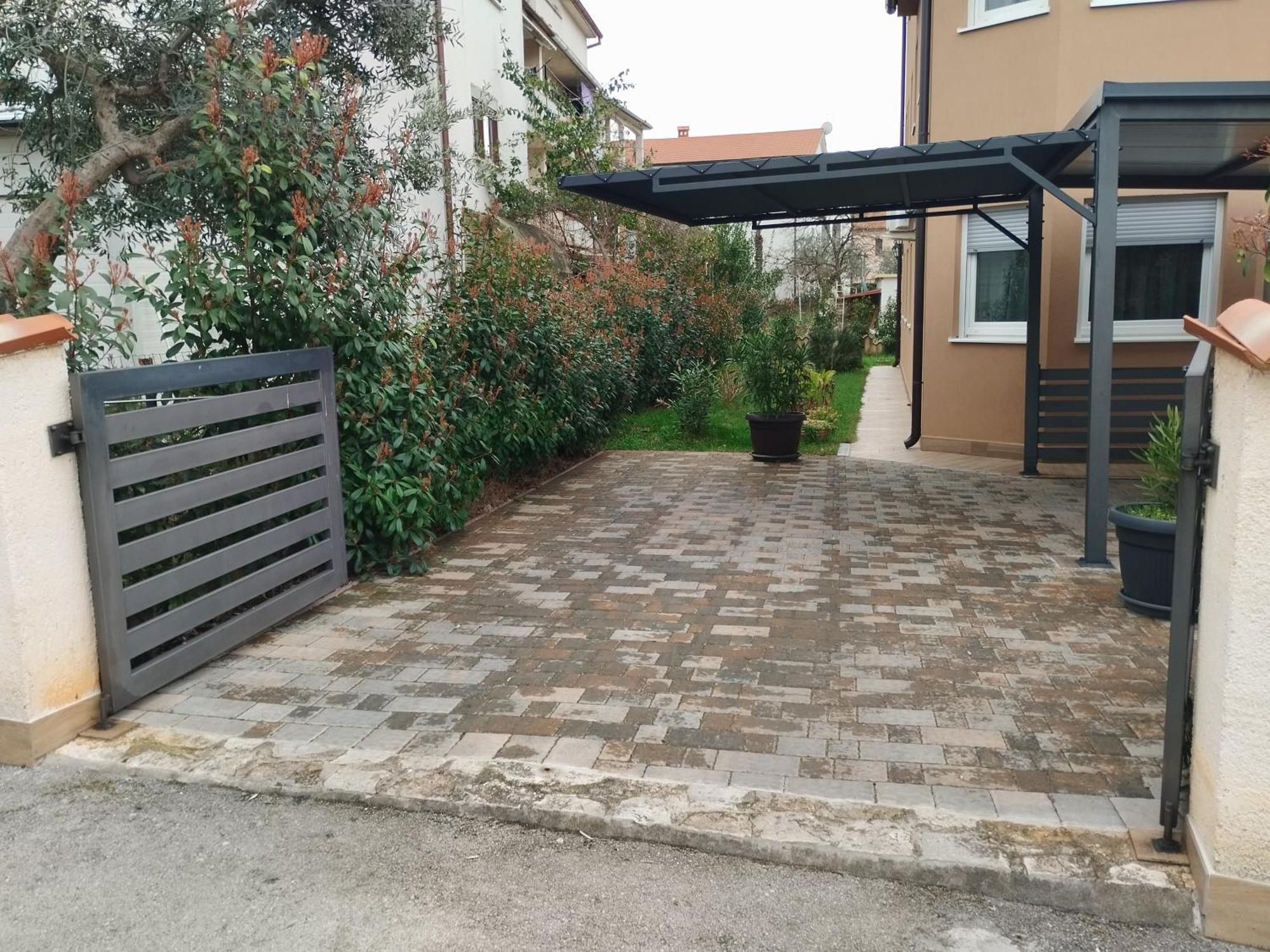Apartmani Monte Pula Bagian luar foto
