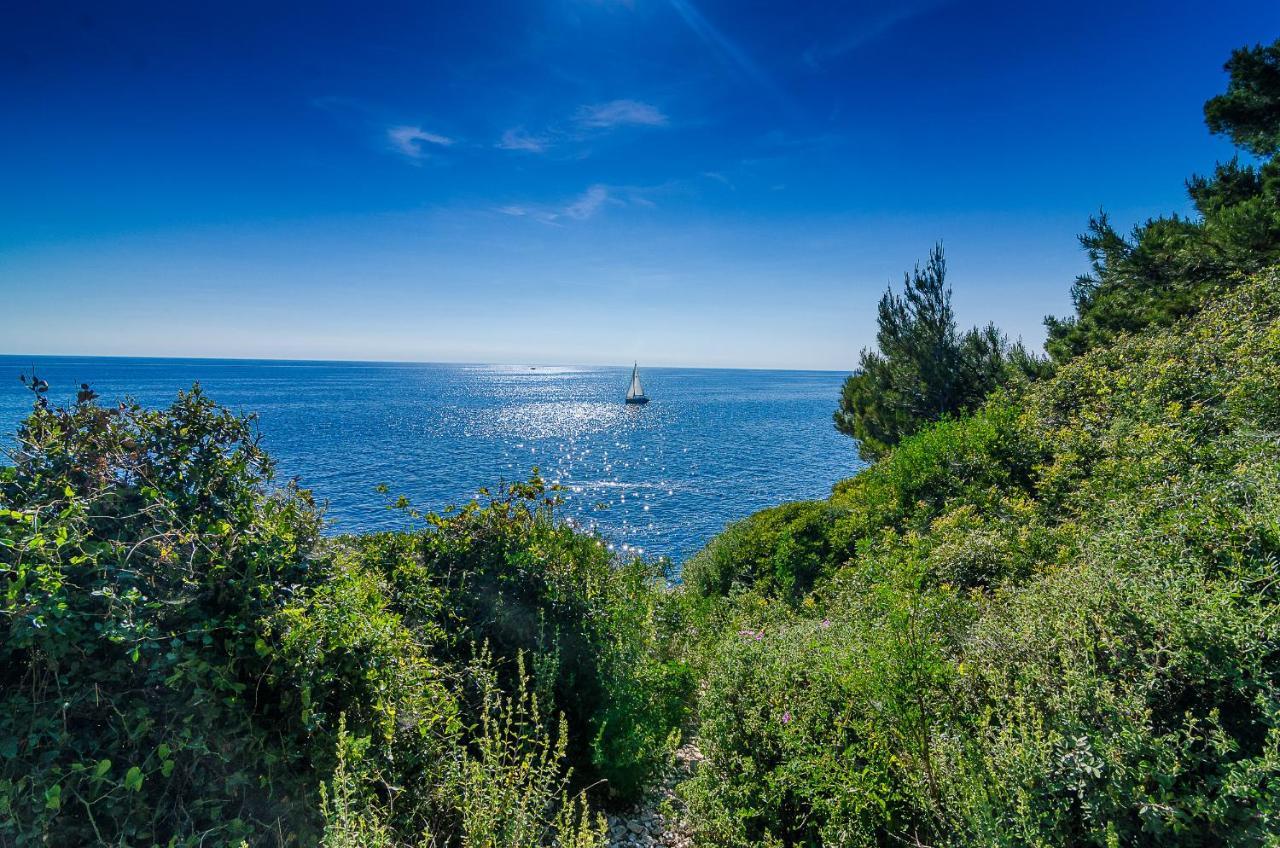 Apartmani Monte Pula Bagian luar foto